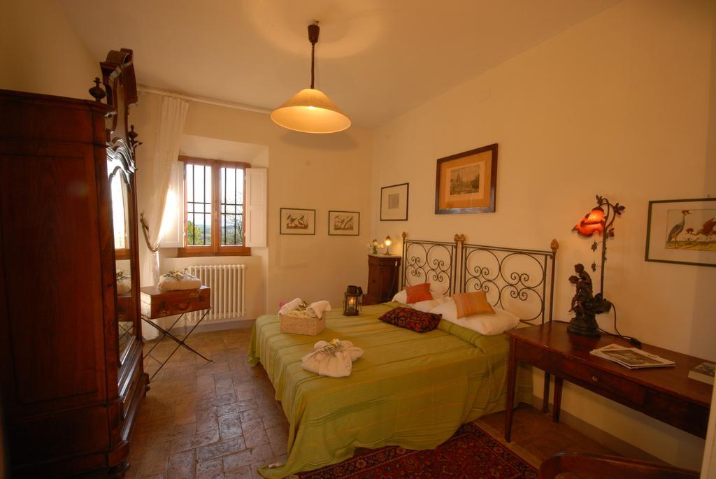 Pieve Di Caminino Historic Farm Villa Podere Caminino Szoba fotó